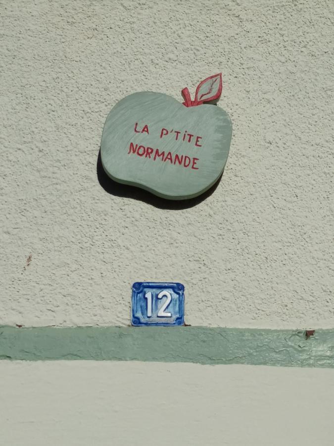ヴィレルヴィル La P'Tite Normandeヴィラ エクステリア 写真